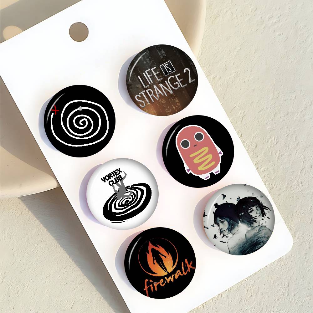 Broche Anime Faite à la Main,  - Japan Lifestyle avis et prix